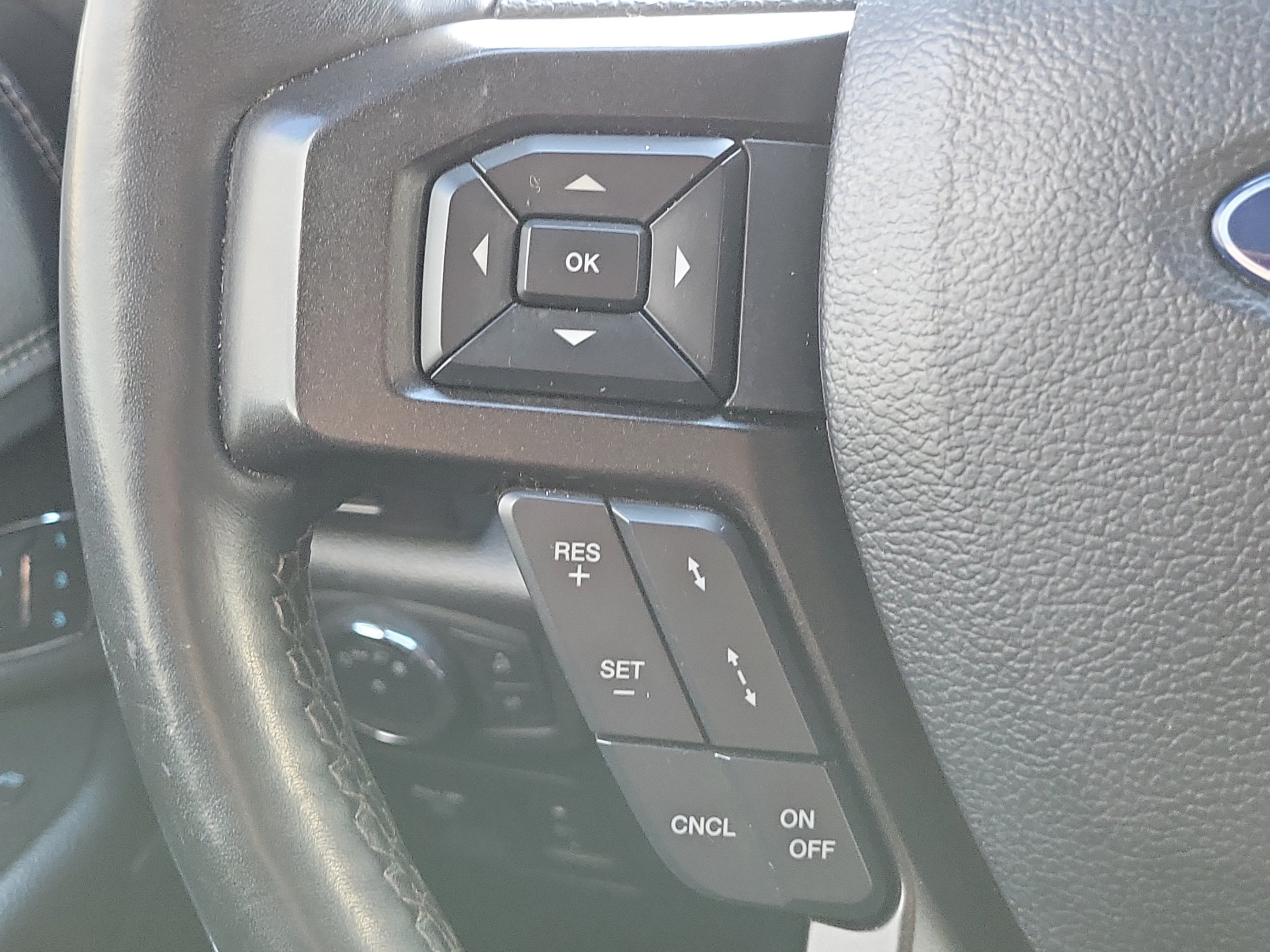 Used 2020 Ford Expedition Max Limited w/ Equipment Group 302A AWD/4WD image 25