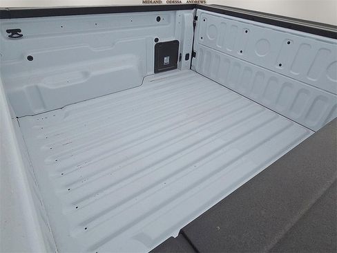 New 2025 Ford Maverick XL w/ Equipment Group 102A image 8