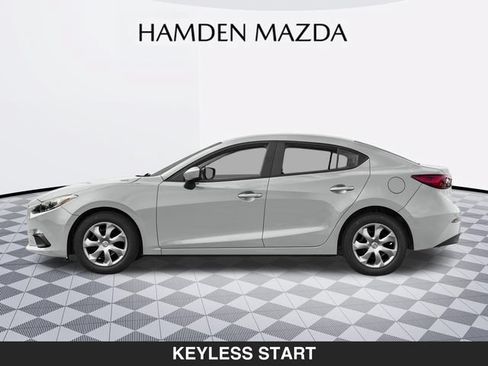 Used 2016 MAZDA MAZDA3 i Sport FWD image 3