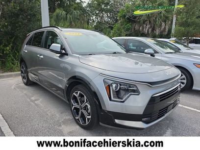 Certified 2023 Kia Niro EX Touring