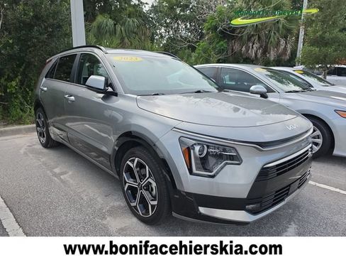 Certified 2023 Kia Niro EX Touring FWD image 1