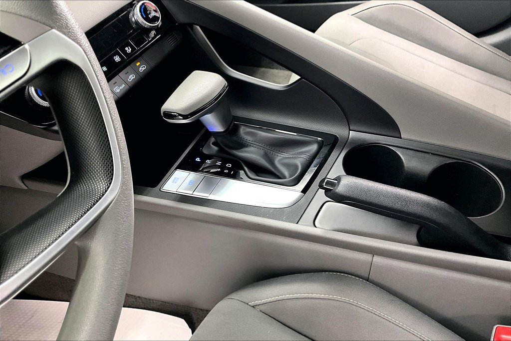 Certified 2023 Hyundai Elantra SEL w/ Preferred Accessory Package FWD image 14