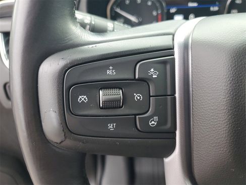 Used 2021 GMC Yukon XL SLT w/ SLT Premium Package image 12