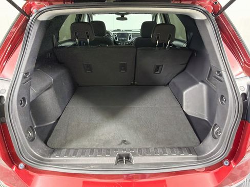 Used 2018 Chevrolet Equinox LT FWD image 27