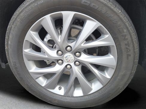 Used 2025 Buick Enclave Preferred w/ LPO, Floor Liner Package image 19