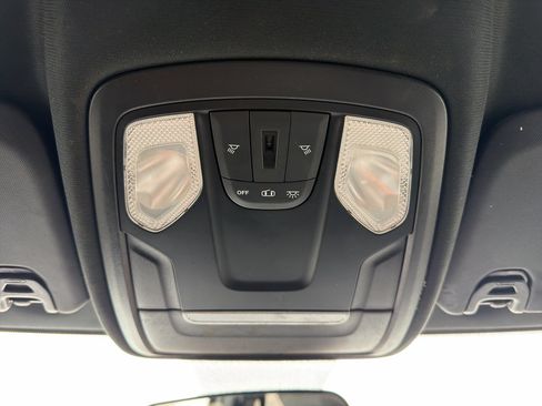 Used 2021 RAM 4500 Tradesman w/ Chrome Appearance Group AWD/4WD image 14