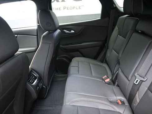Certified 2025 Chevrolet Blazer Premier w/ Driver Confidence II Package image 22
