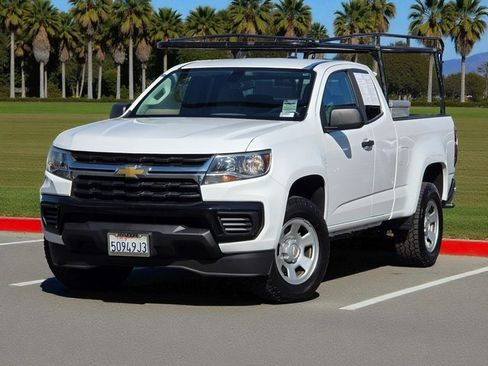 Used 2022 Chevrolet Colorado W/T w/ WT Convenience Package image 2