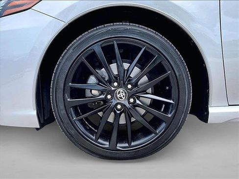 Used 2023 Toyota Camry XSE w/ Navigation Package FWD image 10