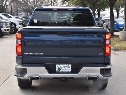 Used 2019 Chevrolet Silverado 1500 LT w/ Texas Edition image 9