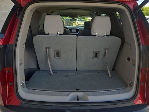 Used 2019 GMC Acadia SLE w/ Driver Alert Package I FWD image 25