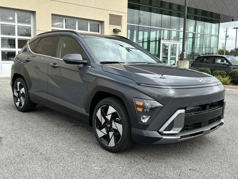 New 2026 Hyundai Kona Limited FWD image 2