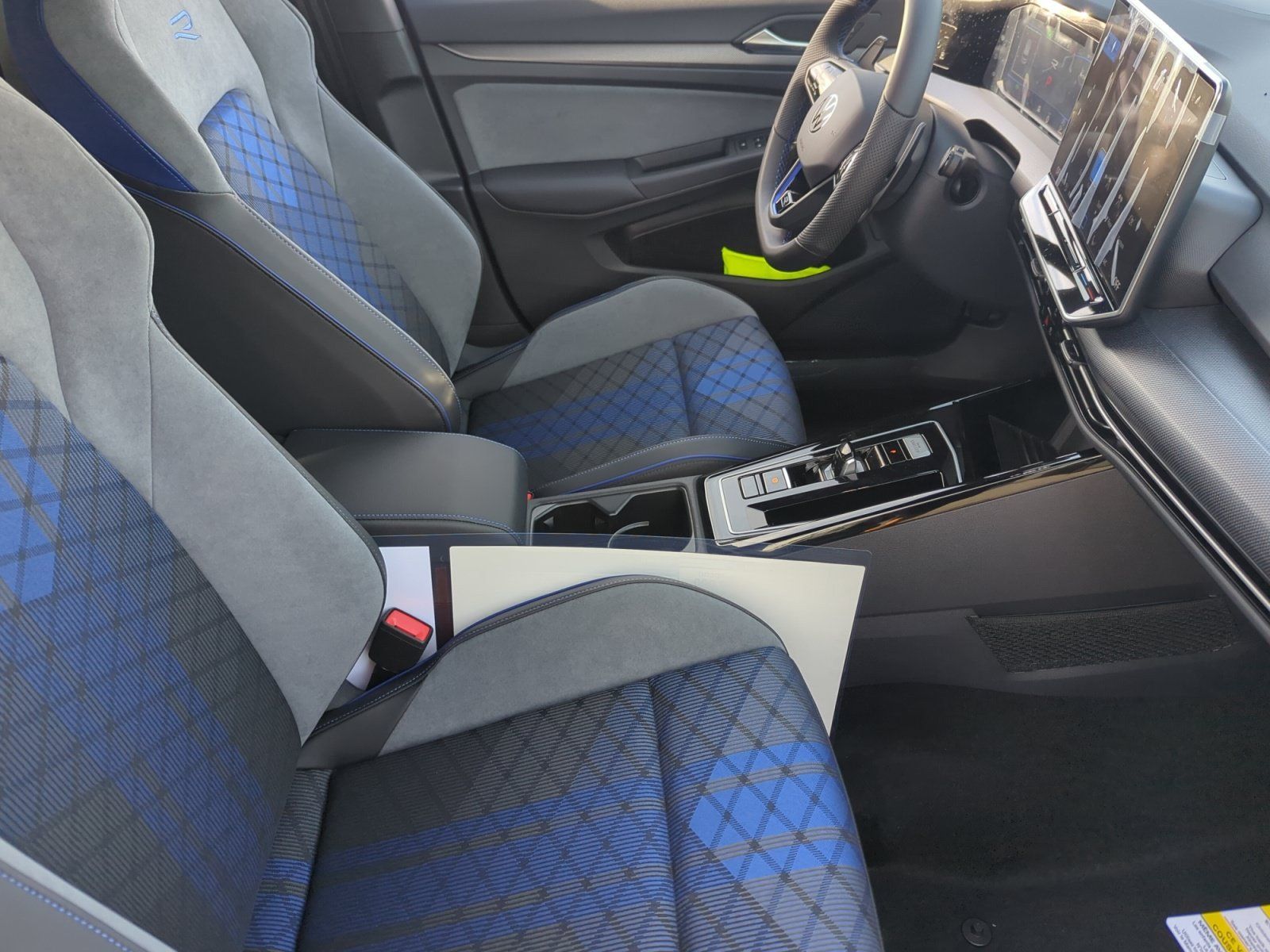 New 2026 Volkswagen Golf w/ Euro Style Package AWD/4WD image 18