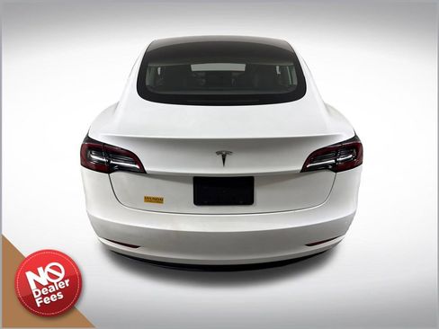 Used 2023 Tesla Model 3 Standard Range RWD image 4
