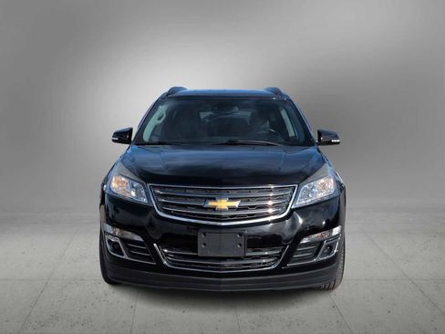 Used 2017 Chevrolet Traverse Premier image 3
