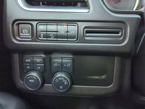 Certified 2021 Chevrolet Tahoe Z71 w/ Luxury Package image 13