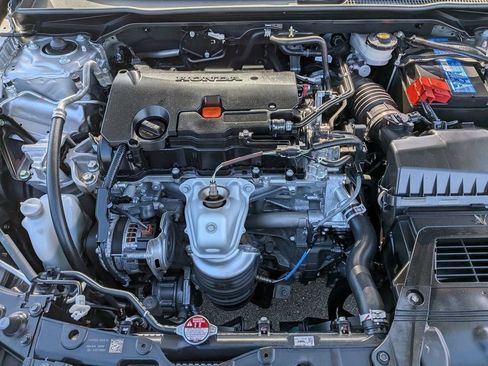 Used 2024 Honda Civic Sport image 25