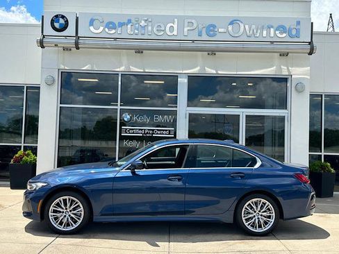 Used 2024 BMW 330i xDrive Sedan w/ Premium Package AWD/4WD image 6