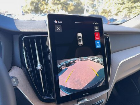 New 2026 Volvo XC60 B5 Core image 23