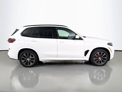 New 2026 BMW X5 xDrive40i w/ M Sport Package image 8