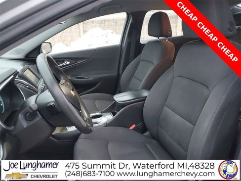 Used 2016 Chevrolet Malibu LT image 18