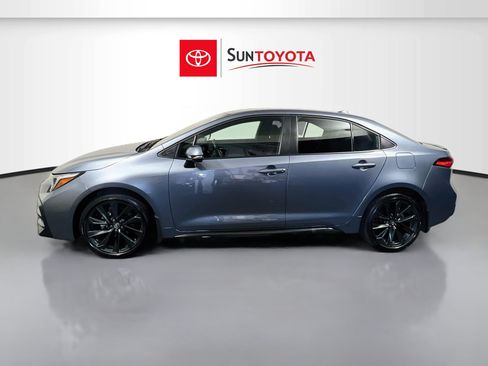 Used 2026 Toyota Corolla SE FWD image 7