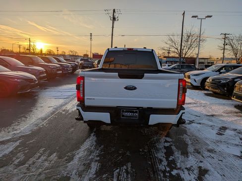 Used 2024 Ford F250 XL w/ STX Appearance Package image 8