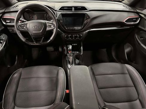 Used 2023 Chevrolet TrailBlazer RS w/ Convenience Package AWD/4WD image 21