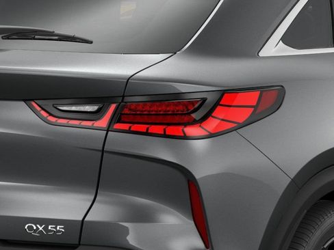 Used 2025 INFINITI QX55 Luxe w/ Cargo Package image 11