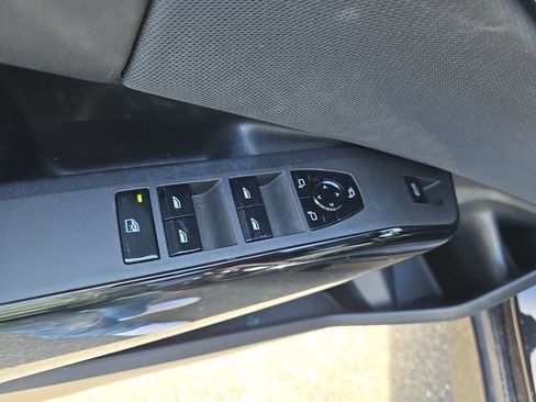 Used 2025 BMW X3 M50 w/ Premium Package image 21