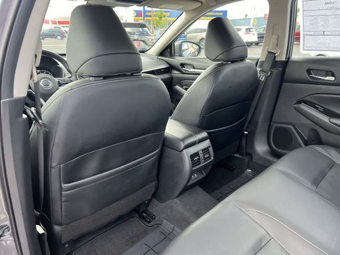 Used 2021 Nissan Altima 2.5 SL FWD image 13