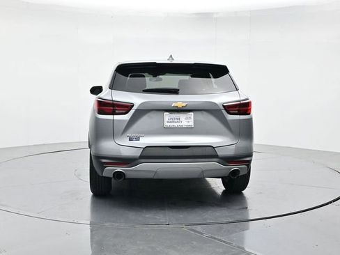 Used 2024 Chevrolet Blazer LT w/ LPO, Floor Liner Package FWD image 8