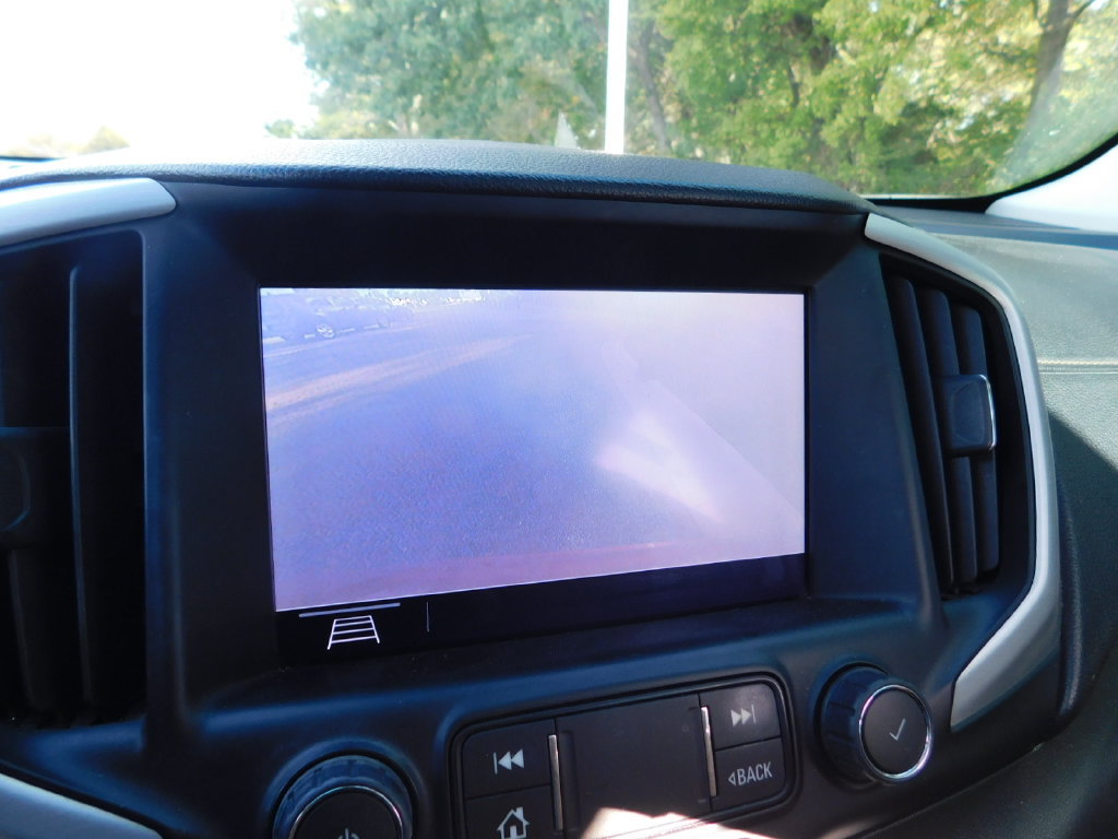 Used 2019 GMC Terrain SLT w/ Preferred Package FWD image 3