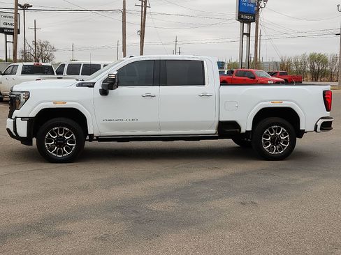 Used 2024 GMC Sierra 2500 Denali Ultimate w/ Max Trailering Package image 2