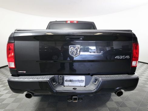 Used 2015 RAM 1500 Express AWD/4WD image 3
