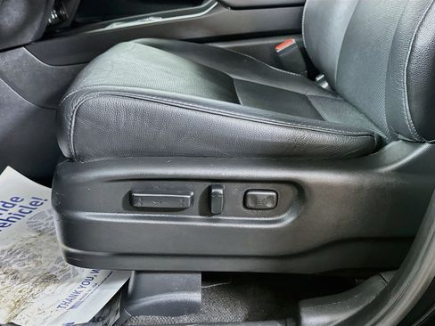 Used 2024 Honda Passport EX-L image 18
