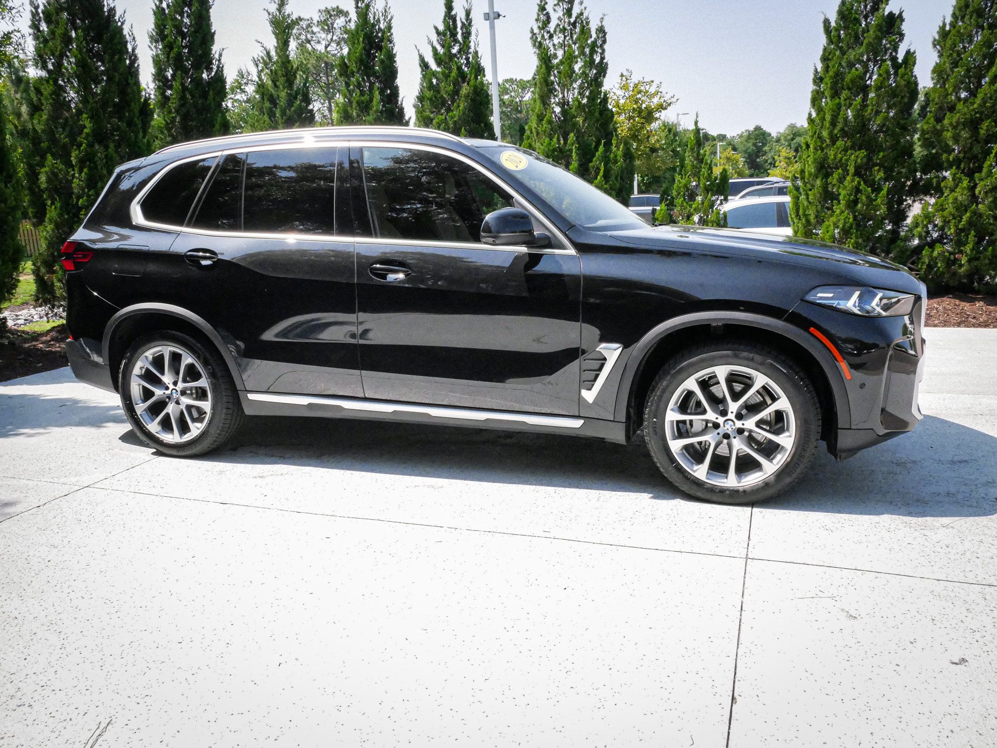 Used 2026 BMW X5 xDrive40i AWD/4WD image 11