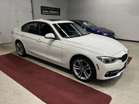 Used 2018 BMW 330i xDrive Sedan image 10