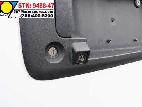 Used 2016 GMC Savana 3500 RWD image 9