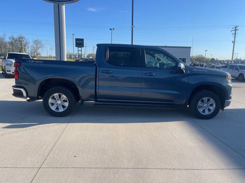 Used 2024 Chevrolet Silverado 1500 LT image 3
