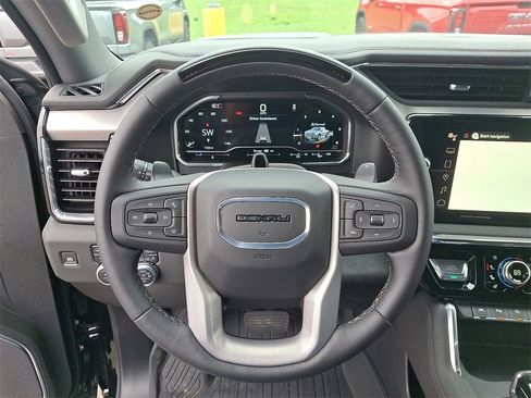 New 2025 GMC Sierra 1500 Denali image 9