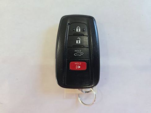 Used 2023 Toyota RAV4 XLE w/ Convenience Package AWD/4WD image 30