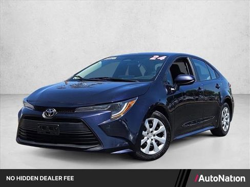 Used 2024 Toyota Corolla LE FWD image 1