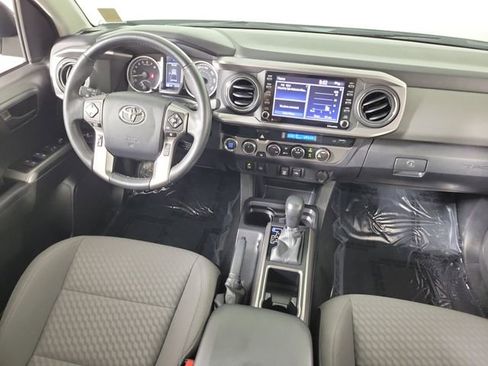Used 2023 Toyota Tacoma SR5 w/ Technology Package AWD/4WD image 15