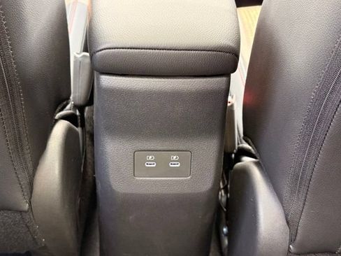 New 2026 Nissan Kicks SR w/ SR Premium Package AWD/4WD image 18