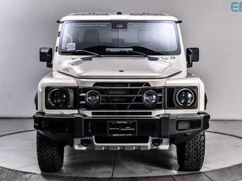 Used 2025 INEOS Grenadier Fieldmaster Edition image 8