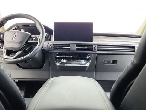 Used 2023 Lincoln Corsair AWD w/ Equipment Group 101A image 28