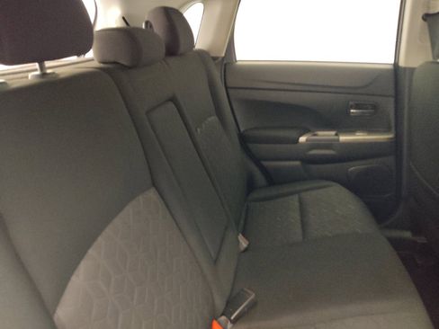 Used 2020 Mitsubishi Outlander Sport SE FWD image 19