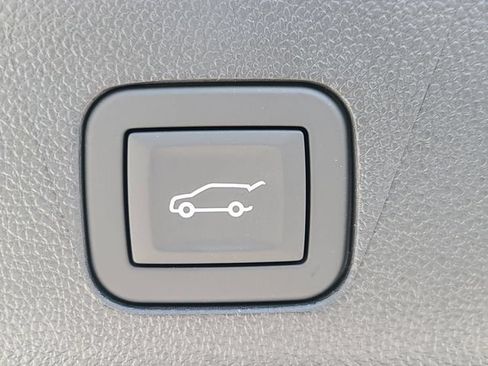 New 2026 Chevrolet Suburban LT w/ Comfort Package RWD image 11