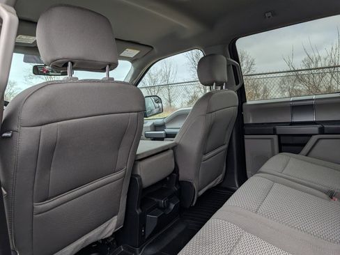 Used 2018 Ford F150 XLT w/ Equipment Group 302A Luxury AWD/4WD image 22